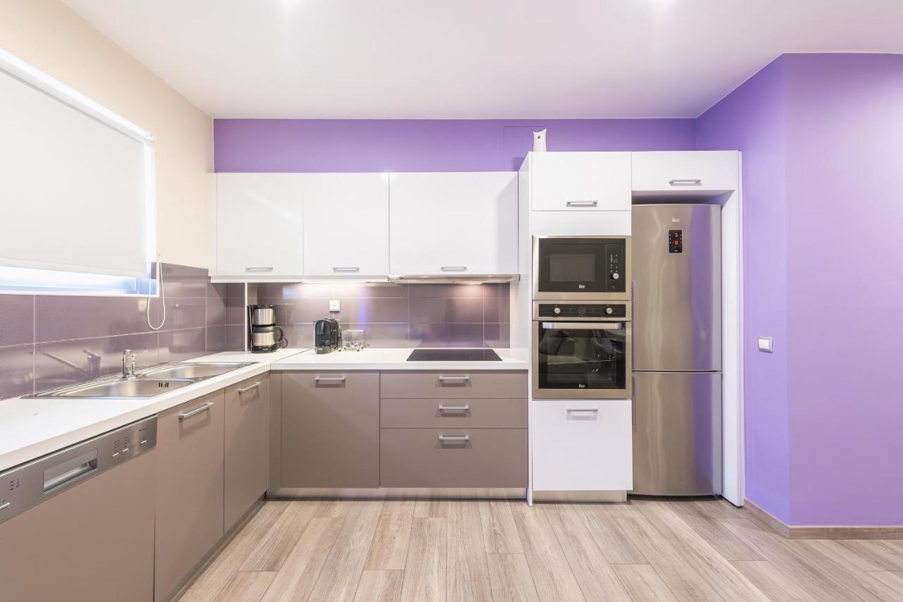 An Impressive 2 Bdr Apt In Glyfada Атина Екстериор снимка