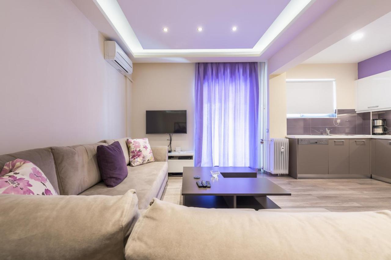 An Impressive 2 Bdr Apt In Glyfada Атина Екстериор снимка