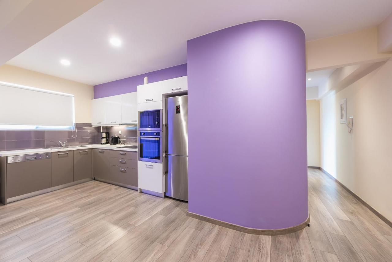 An Impressive 2 Bdr Apt In Glyfada Атина Екстериор снимка
