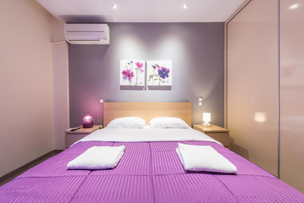 An Impressive 2 Bdr Apt In Glyfada Атина Екстериор снимка